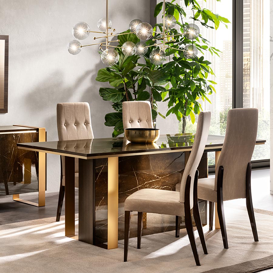 Essenza Dining Table with Two Extensions