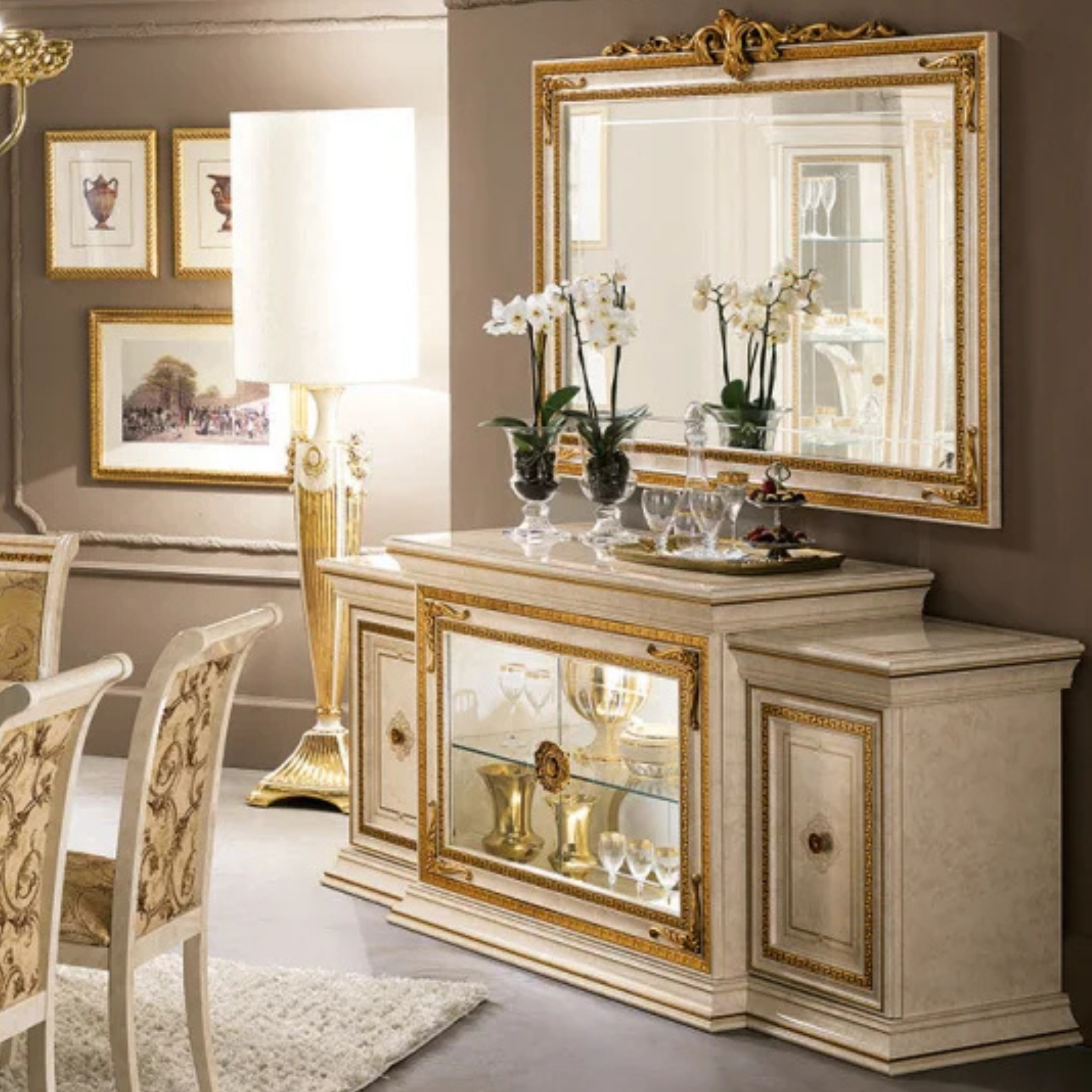 Leonardo 4-Door Buffet