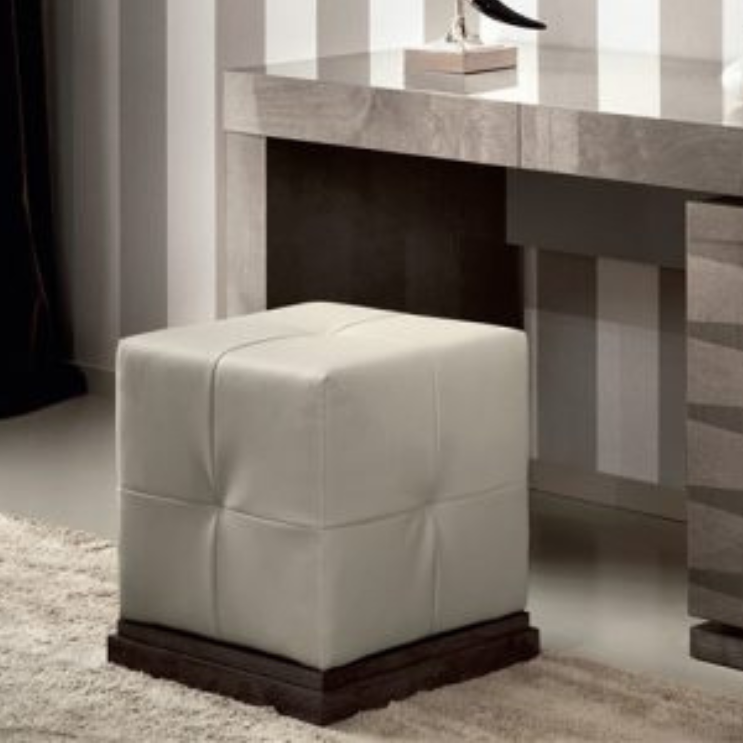 Monaco Vanity Chair